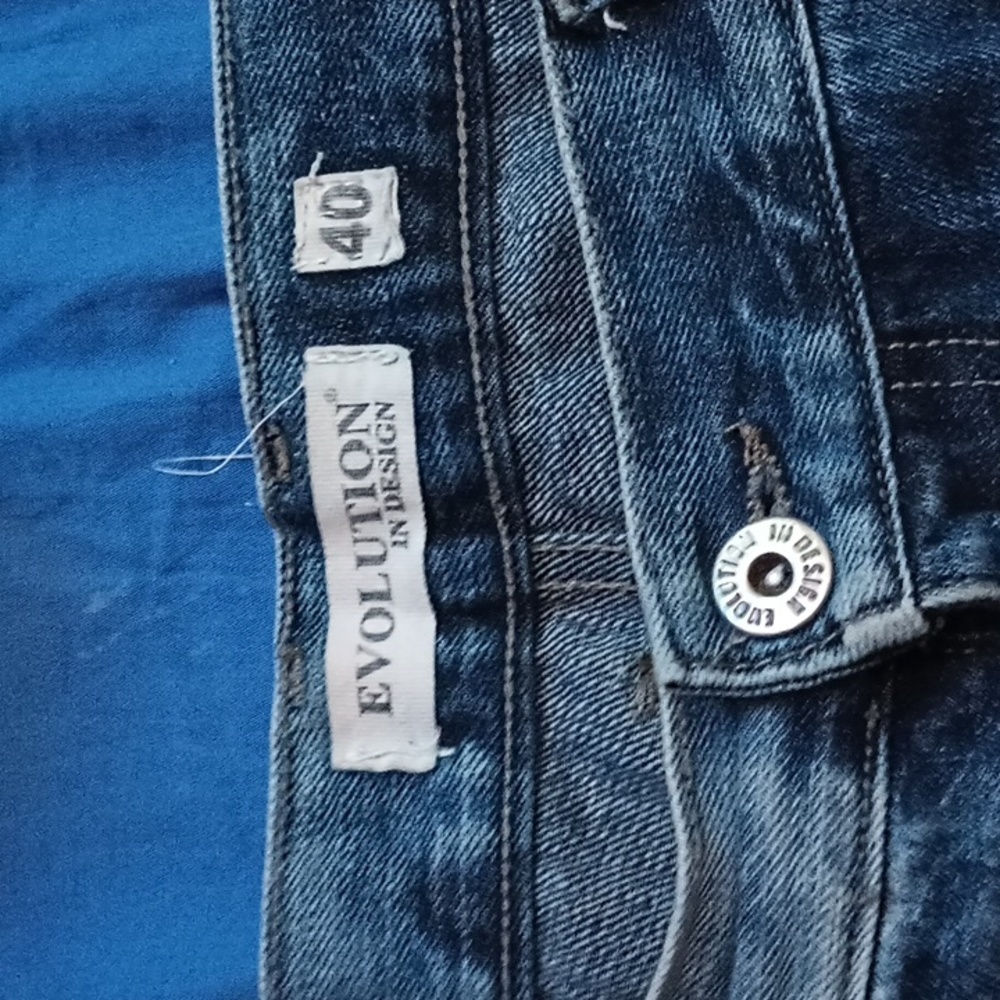Evolution In Design jean shorts - Picture 4 of 4